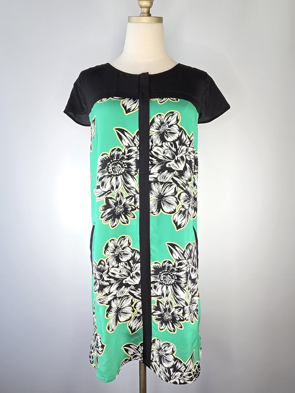 Anthropologie Maeve Silk Floral Shift Mini Dress Green & Black Size 6 - Picture 4 of 8